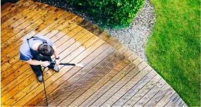 Deck pressure washing and cleaning service